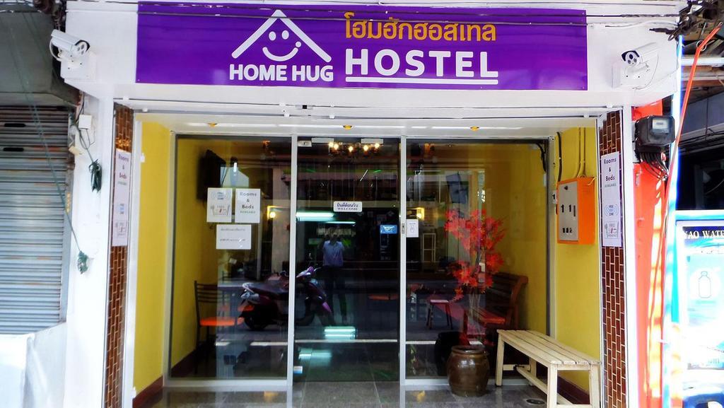 Home Hug Hostel (Adults Only) Бангкок Экстерьер фото